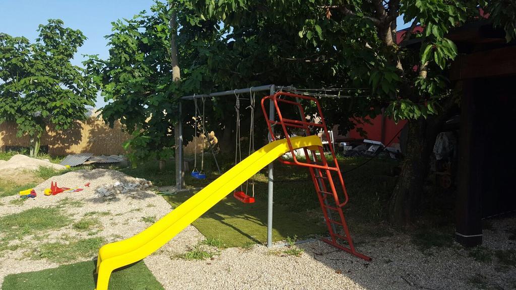 B&B La Casa In Campagna Collecorvino Exterior photo
