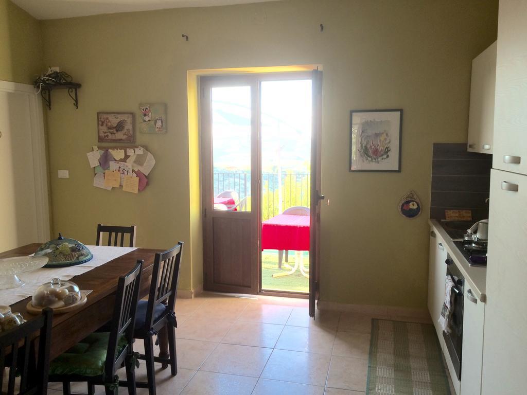 B&B La Casa In Campagna Collecorvino Exterior photo